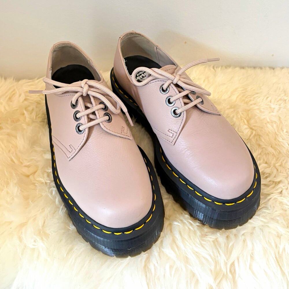Dr. Martens Pink Leather Lace-Up Oxford Platform Shoes Round Toe US 7 EU 38